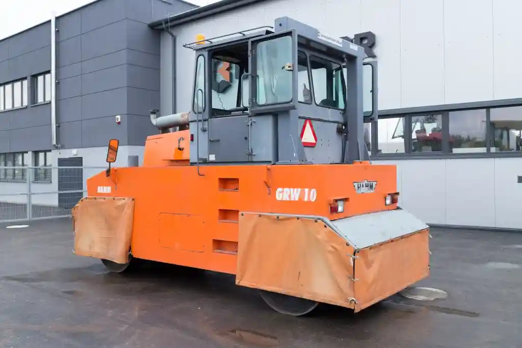 Máquina de construcción8